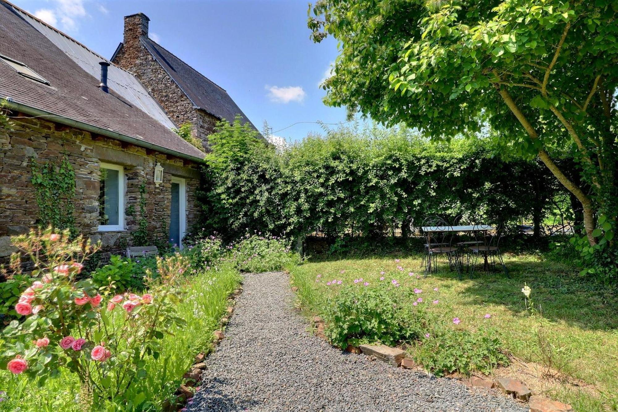 Agritourisme Abae Bed & Breakfast Sougéal Exterior foto